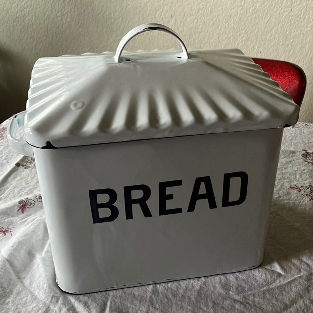 "Bread" White & Black Enameled Farmhouse Lidded Metal Box 13.5x12"